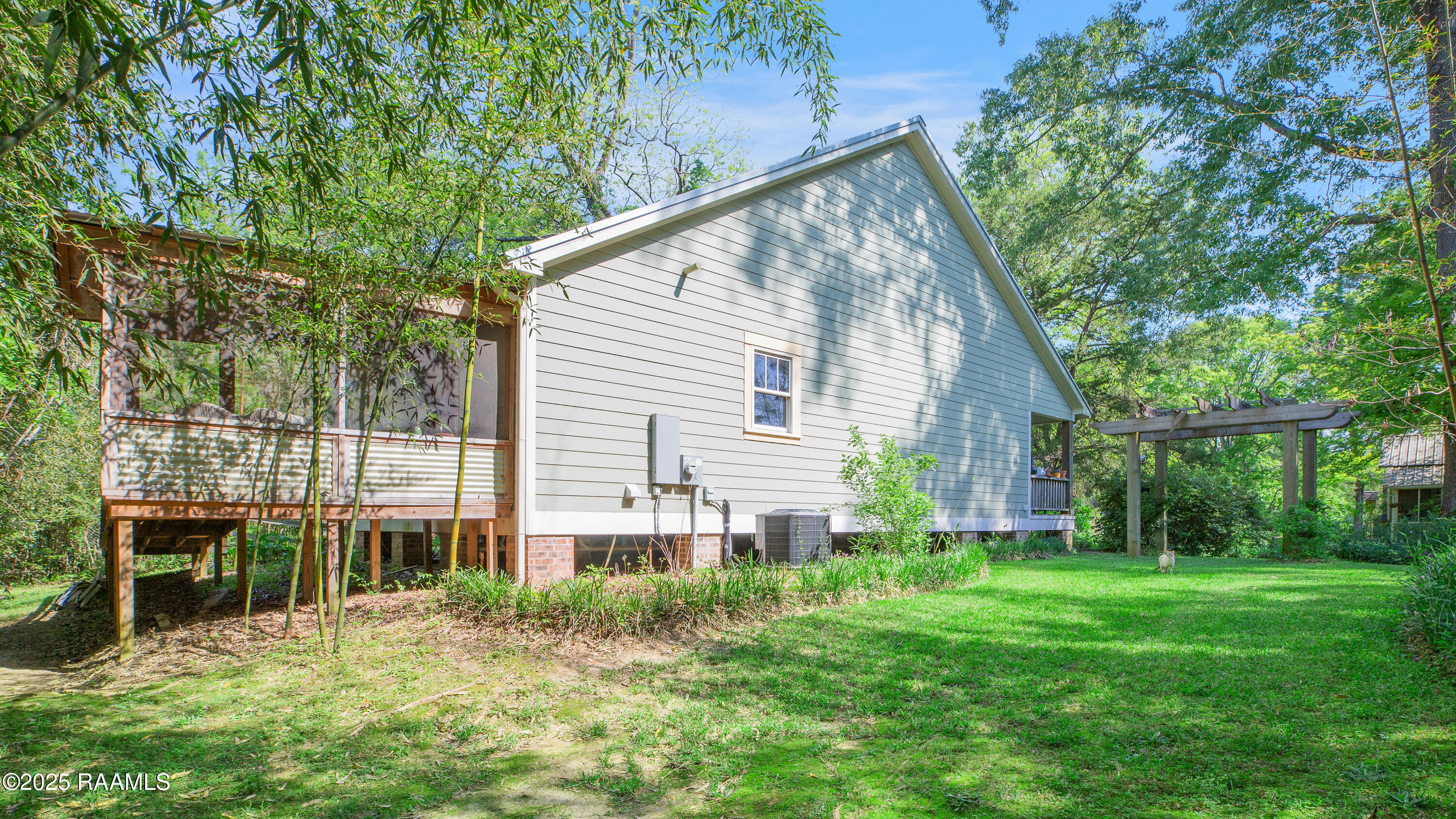 604 Main Street Washington, LA 70589 - Photo 33 of 49 Side view