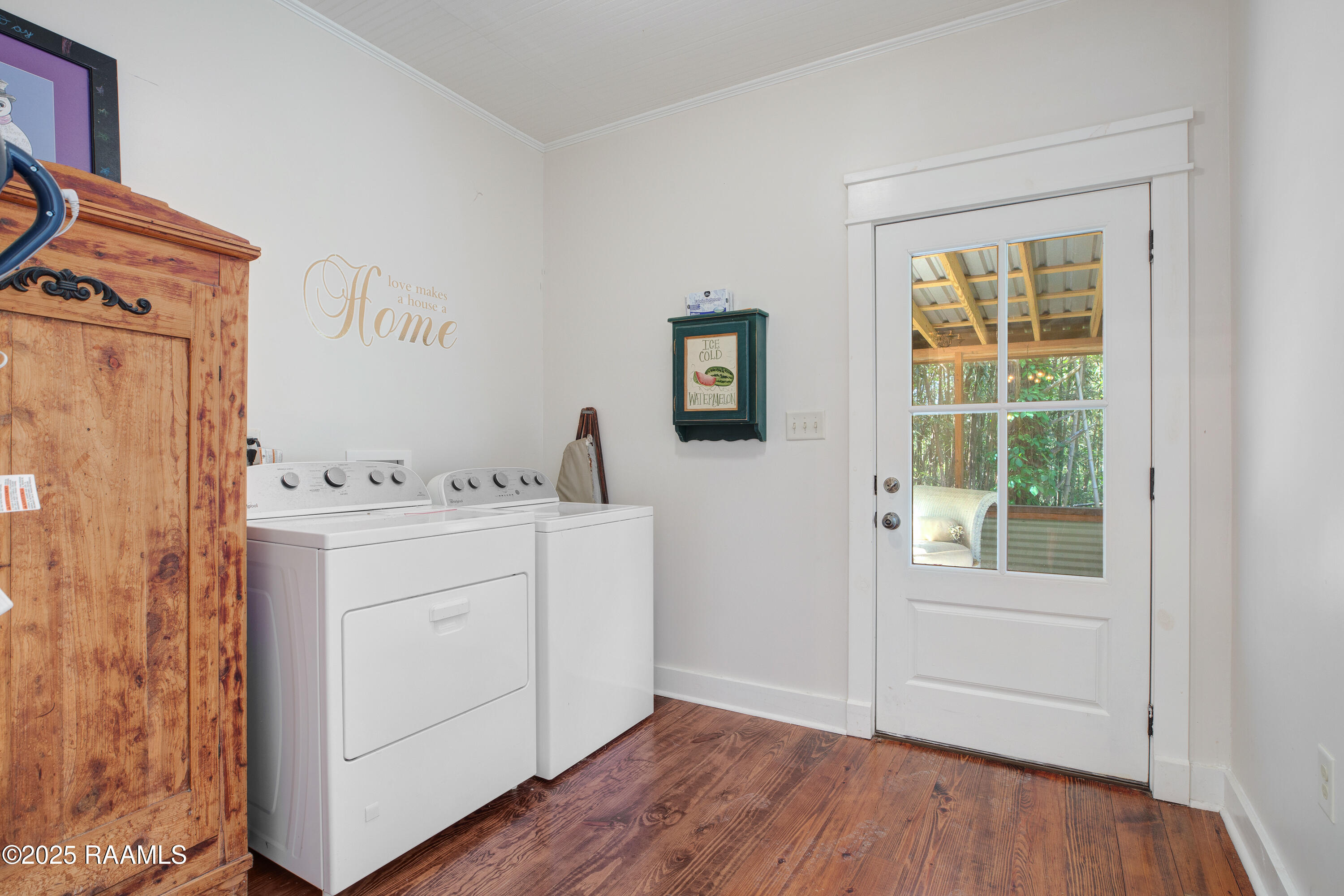 604 Main Street Washington, LA 70589 - Photo 44 of 49 Laundry area