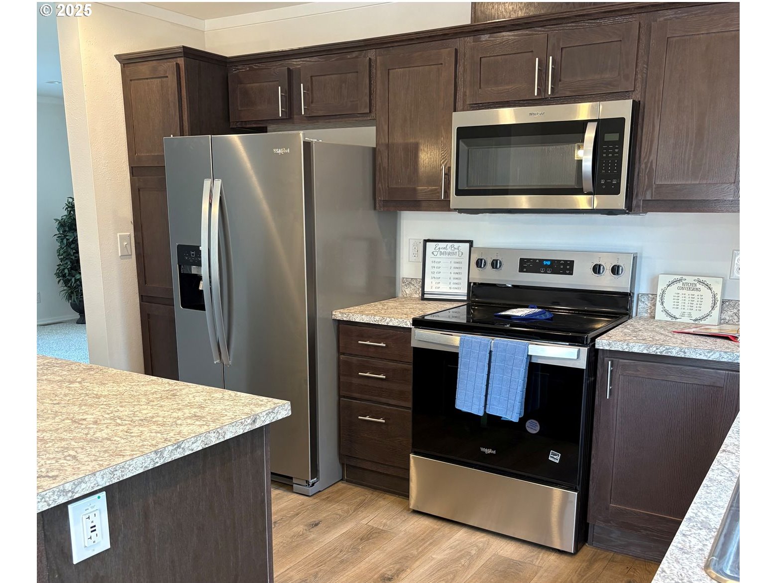 27645 Snyder Road, Unit 36 Junction City, OR 97448 - Photo 8 of 12