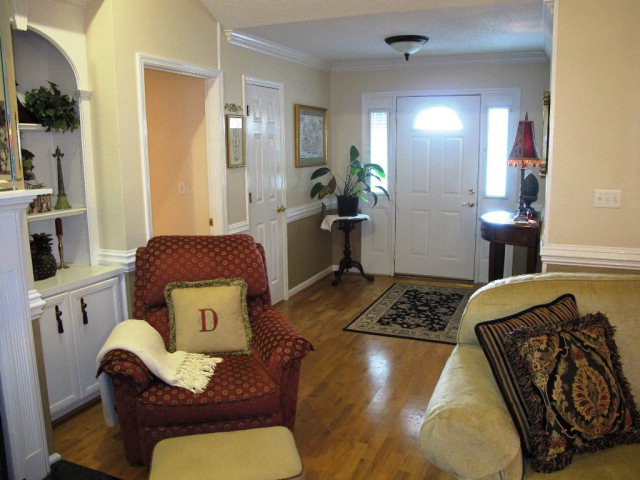 4657 Cutter Mill Road Martinez, GA 30907 - Photo 6 of 43 Living Room