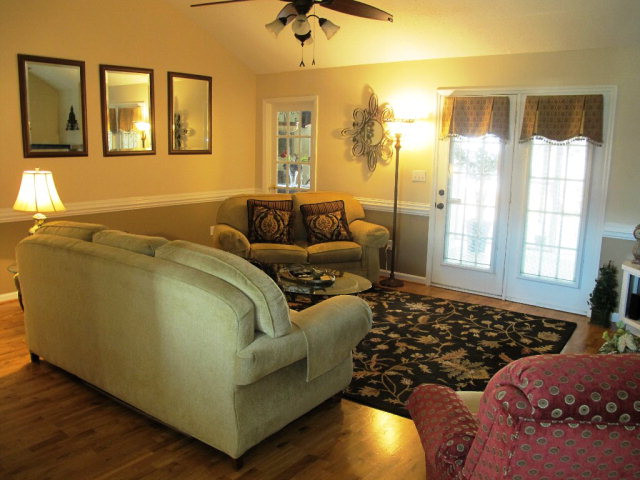 4657 Cutter Mill Road Martinez, GA 30907 - Photo 7 of 43 Living Room