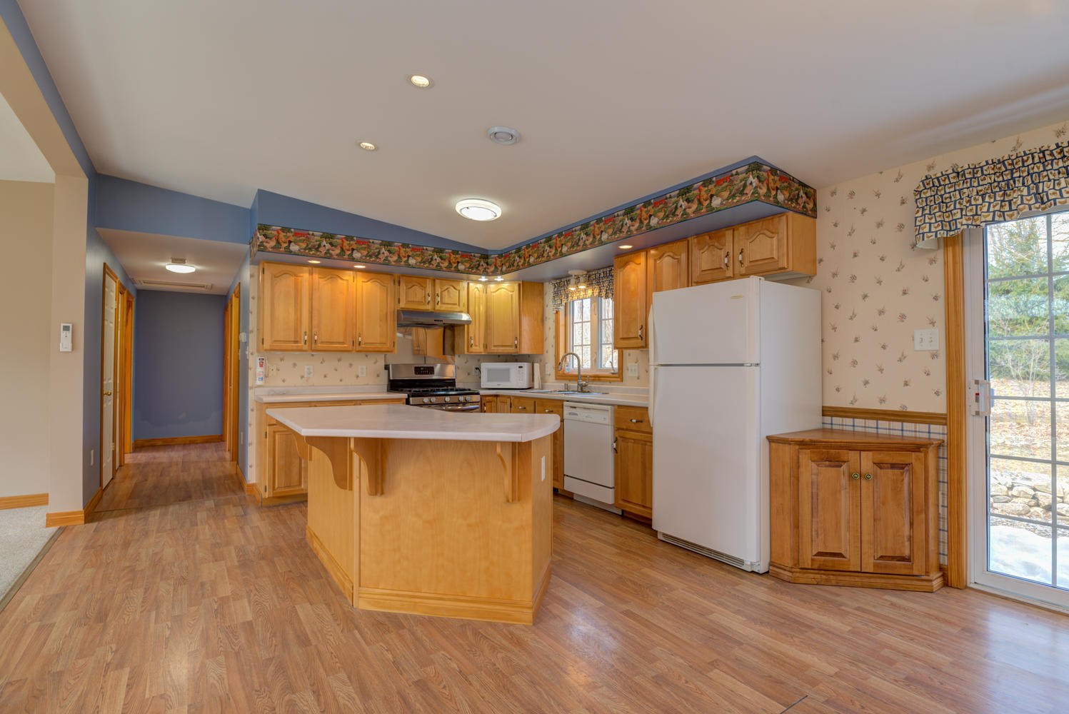 28 Knight Road Augusta, ME 04330 - Photo 10 of 42 28 Knight Rd Augusta ME 04330-large-007-