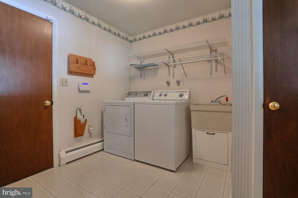 24 Harvey Road Hershey, PA 17033 - Photo 9 of 24 Gallery Image 9