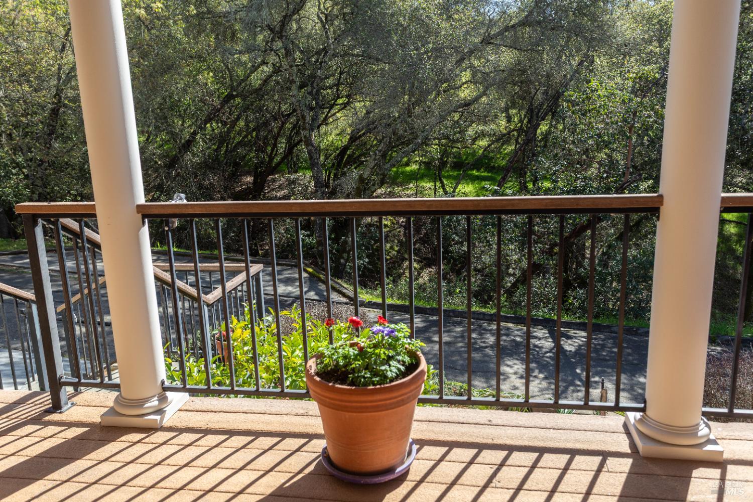 230 Clear Ridge Drive Healdsburg, CA 95448 - Photo 8 of 48 a view of a chair and tables