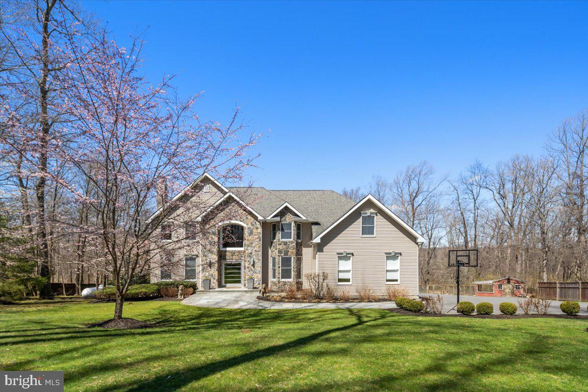 196 Reservoir Road Hopewell, NJ 08525 - Photo 17 of 65 Gallery Image 17