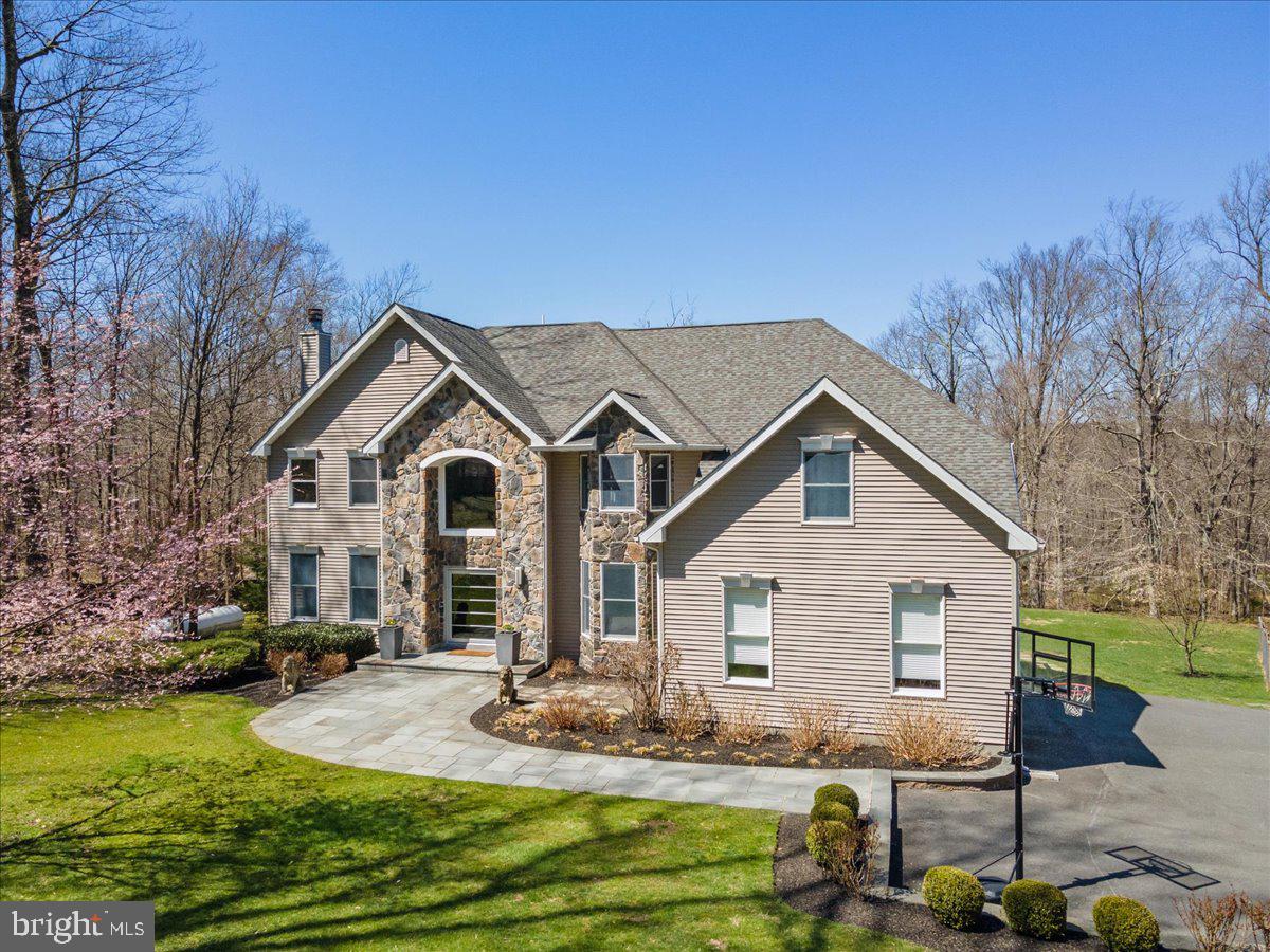 196 Reservoir Road Hopewell, NJ 08525 - Photo 4 of 65 Gallery Image 4