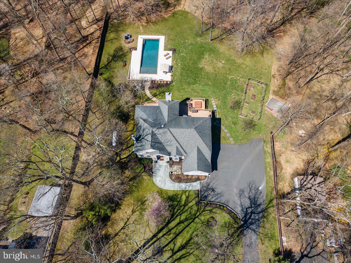196 Reservoir Road Hopewell, NJ 08525 - Photo 5 of 65 Gallery Image 5