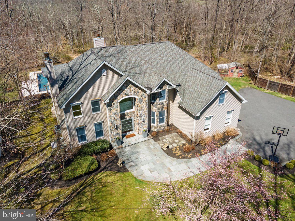 196 Reservoir Road Hopewell, NJ 08525 - Photo 7 of 65 Gallery Image 7