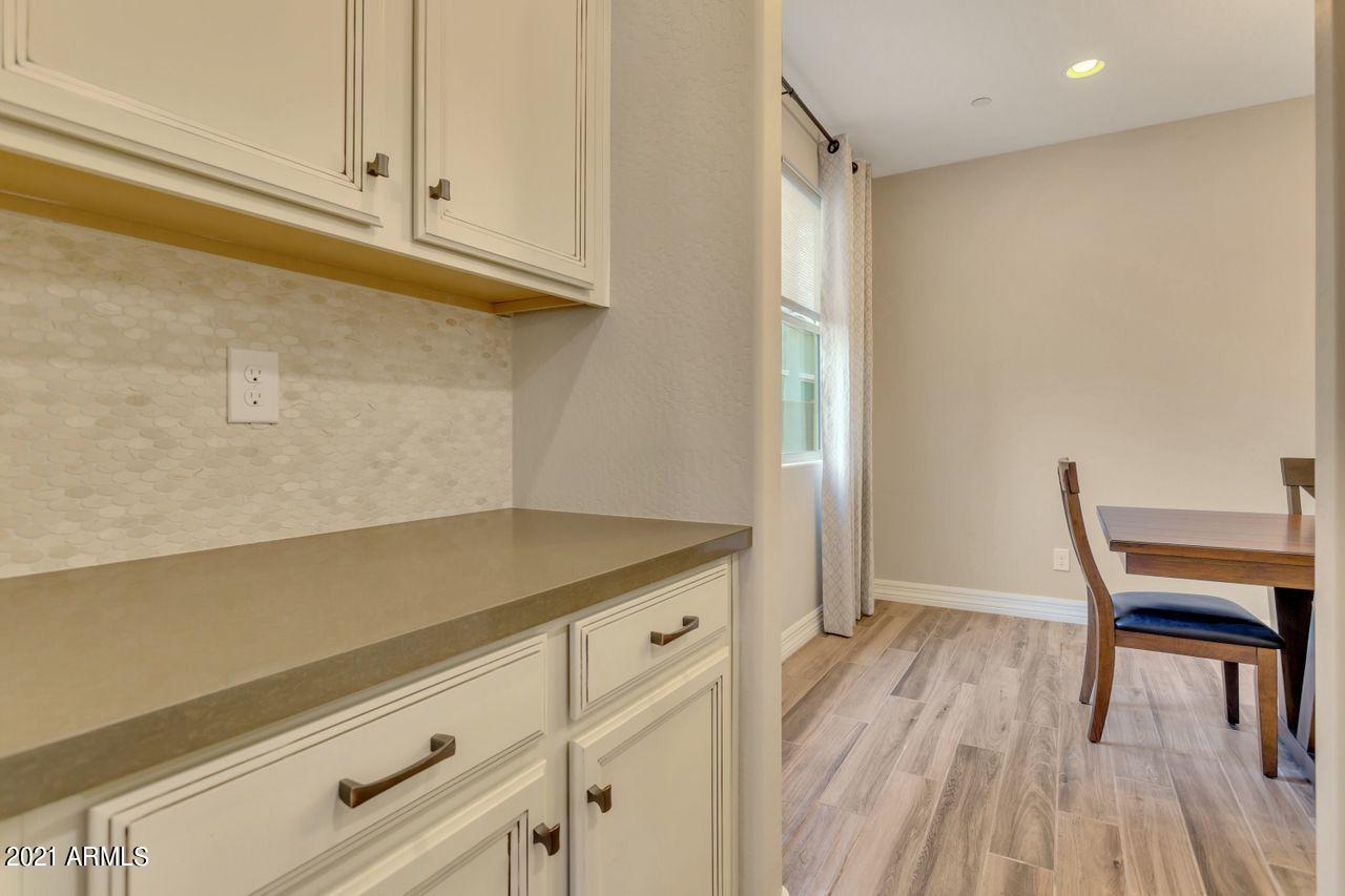 21362 West Berkeley Road Buckeye, AZ 85396 - Photo 10 of 33 QPT_Photo_-__L1A3491