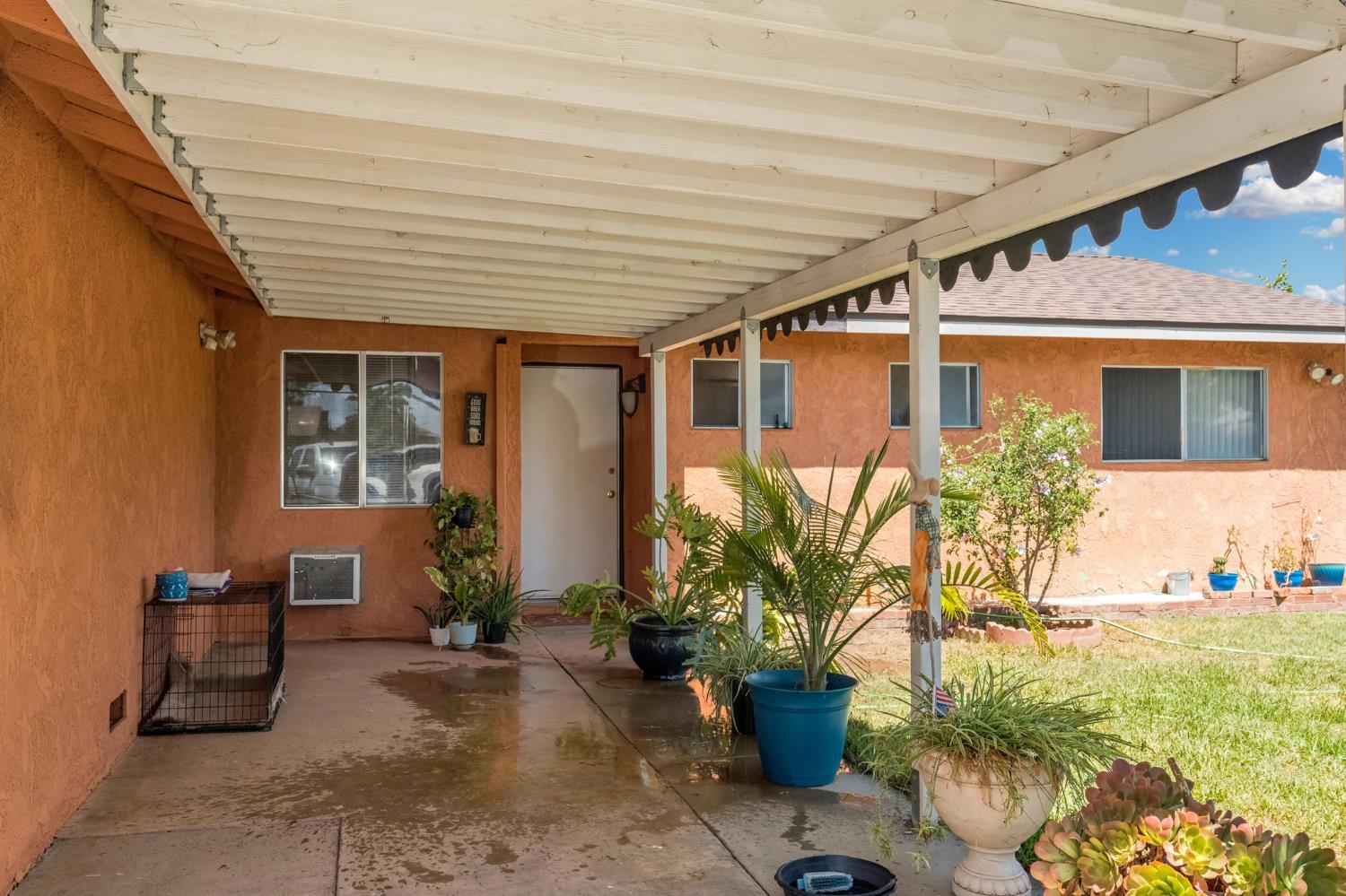 605 Stanley Street Exeter, CA 93221 - Photo 4 of 24 Gallery Image 4