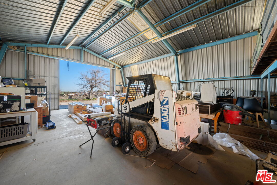 42450 2nd Street Lancaster, CA 93535 - Photo 21 of 29