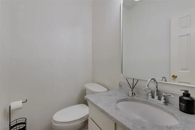 $359,000 | 4418 Bowser Avenue, Unit 105, Dallas, TX 75219