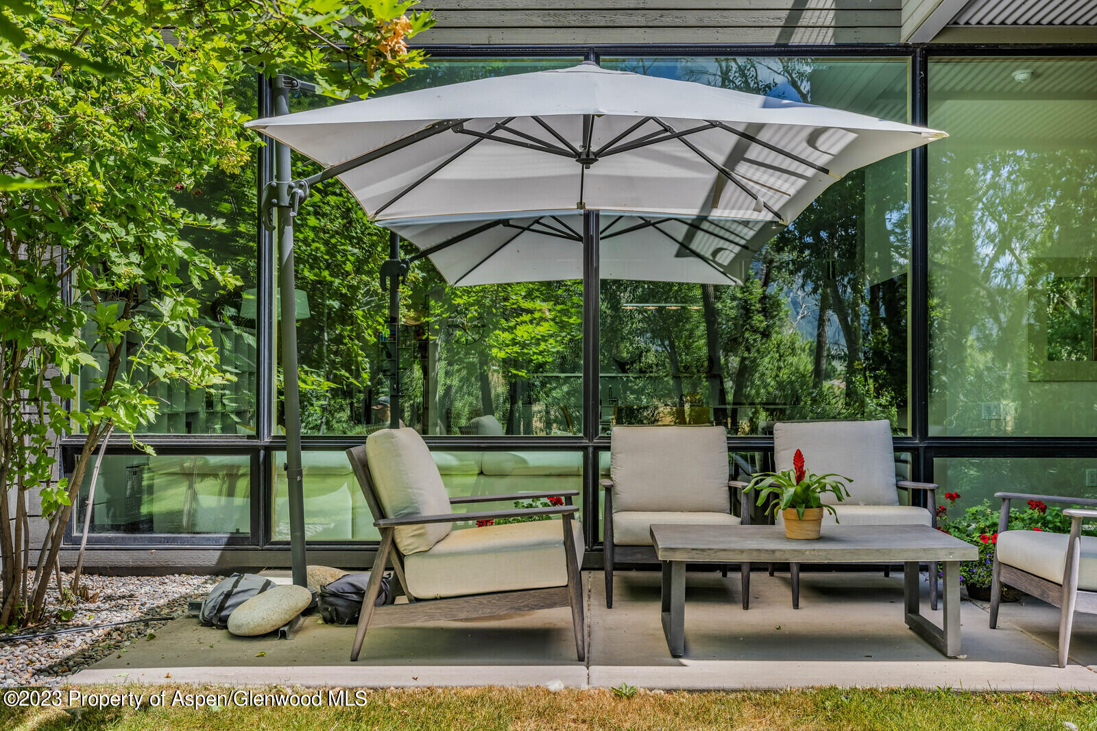 202 Evans Road, Unit 105 Basalt, CO 81621 - Photo 25 of 27 swimming pool view with a seating space