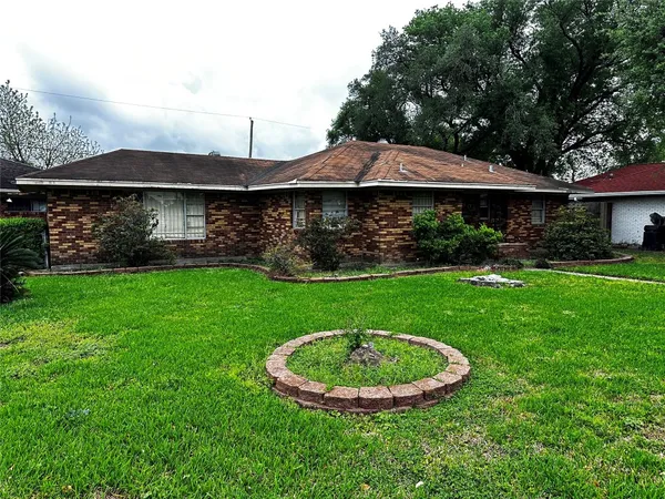 $129,000 | 801 Redondo Drive, Houston, TX 77015