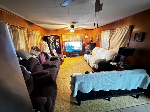 $129,000 | 801 Redondo Drive, Houston, TX 77015