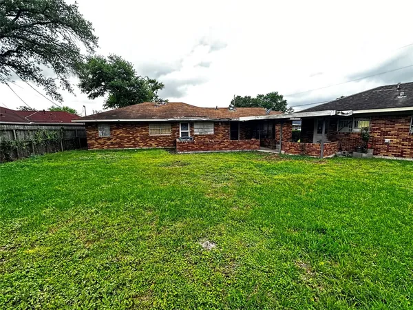 $129,000 | 801 Redondo Drive, Houston, TX 77015