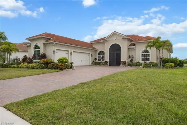 $869,000 | 18780 Royal Hammock Boulevard, Naples, FL 34114