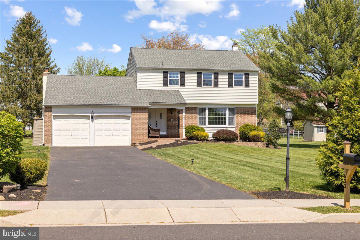 1633 Hedgewood Road Hatfield, PA 19440 - Photo 1 of 43 Gallery Image 1