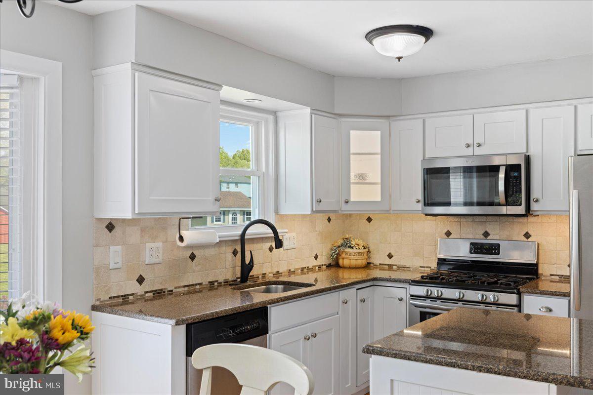 1633 Hedgewood Road Hatfield, PA 19440 - Photo 15 of 43 Gallery Image 15