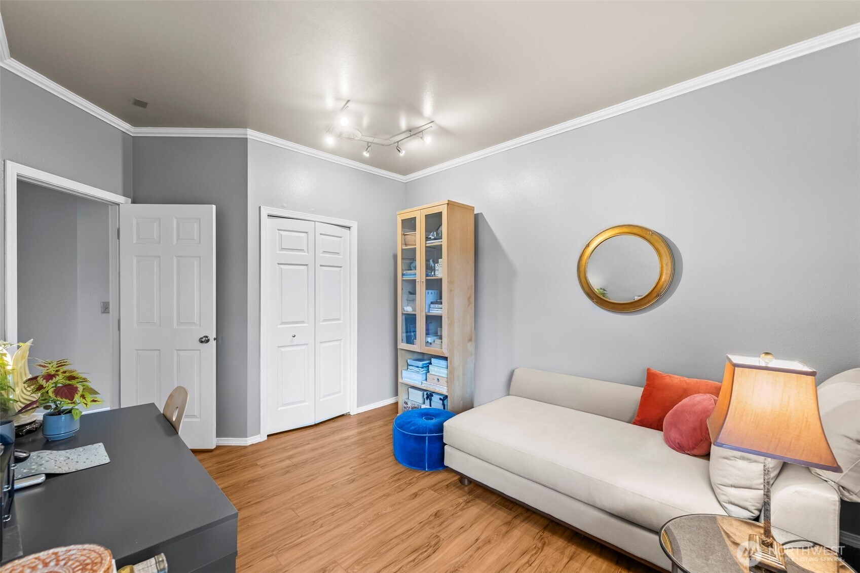 1113 Garden Circle Fircrest, WA 98466 - Photo 22 of 29 a living room with furniture and wooden floor