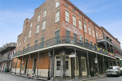$415,000 | 538 Madison Street, Unit 1B, New Orleans, LA 70116