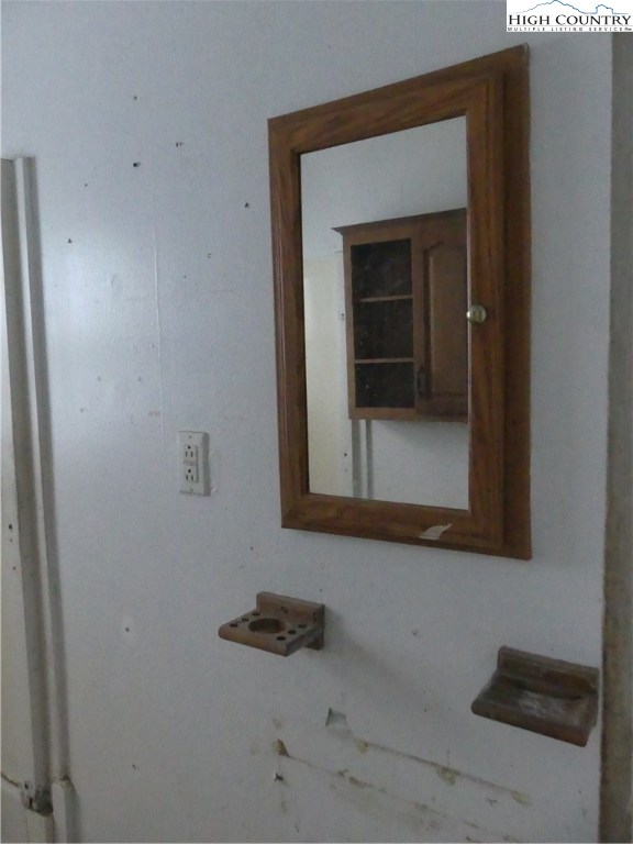 1306 Laurel Branch Road Vilas, NC 28692 - Photo 14 of 27 Gallery Image 14