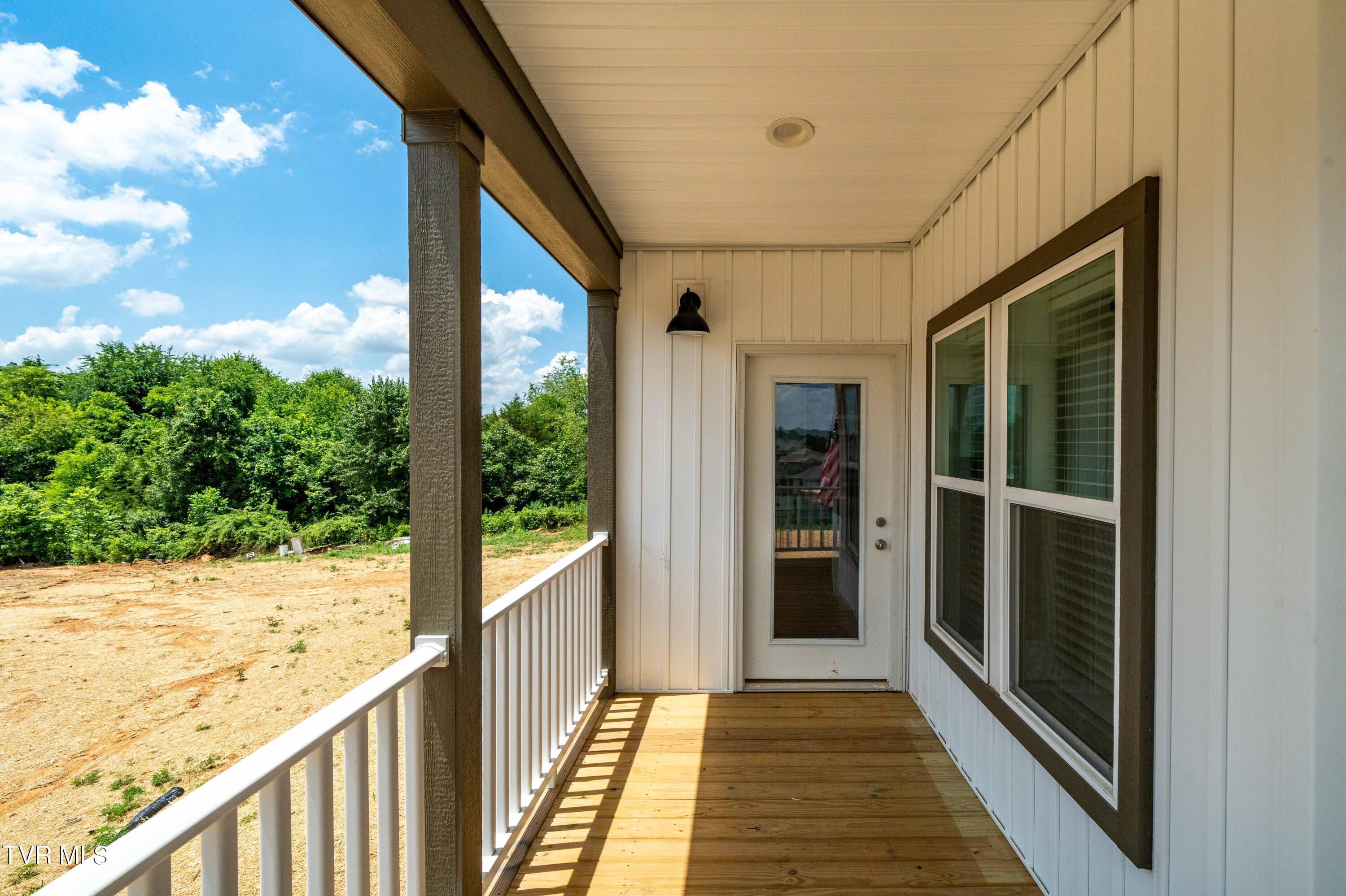 135 New Hope Road Jonesborough, TN 37659 - Photo 4 of 42 135 New Hope Rd (7 of 48)