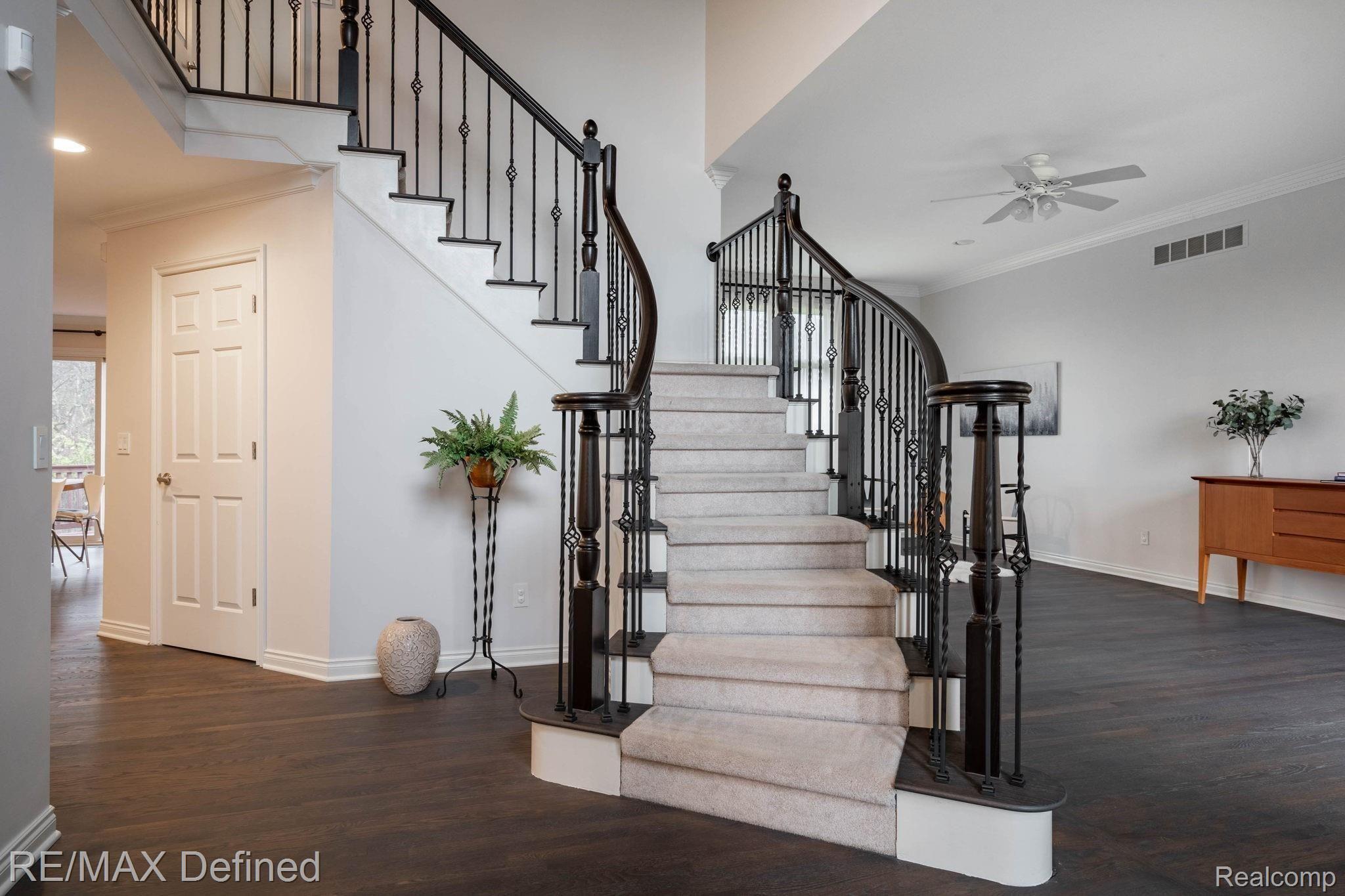6566 Chatham Circle Rochester, MI 48306 - Photo 31 of 50 32-web-or-mls-6566-Chatham-Cir-32.jpg