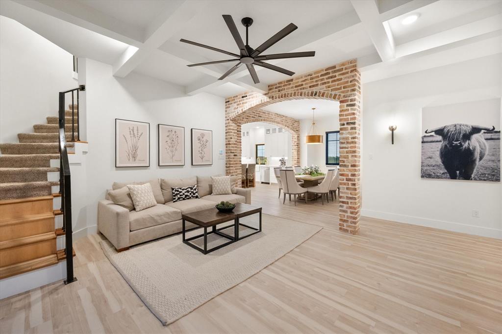 1911 Ozro Road Venus, TX 76084 - Photo 12 of 40 a living room with furniture