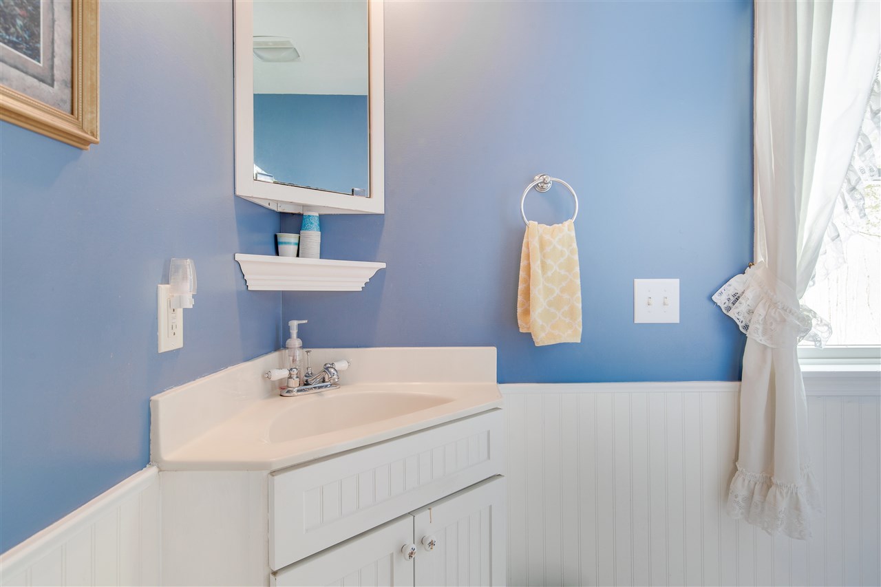 42 Skelley Manor Road Gilmanton, NH 03237 - Photo 15 of 21 Gallery Image 15