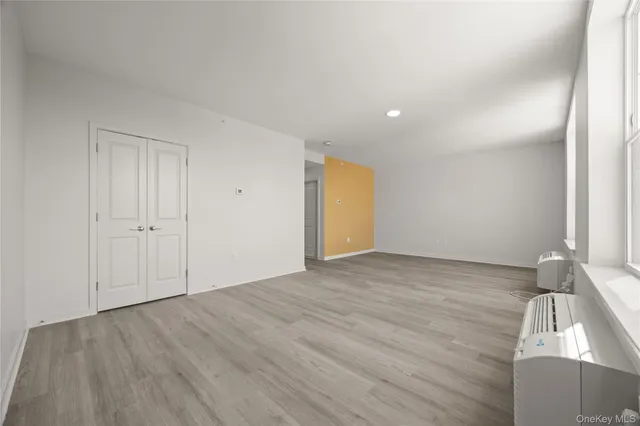 $2,400 | 56 Prospect Street, Unit 216, Yonkers, NY 10701