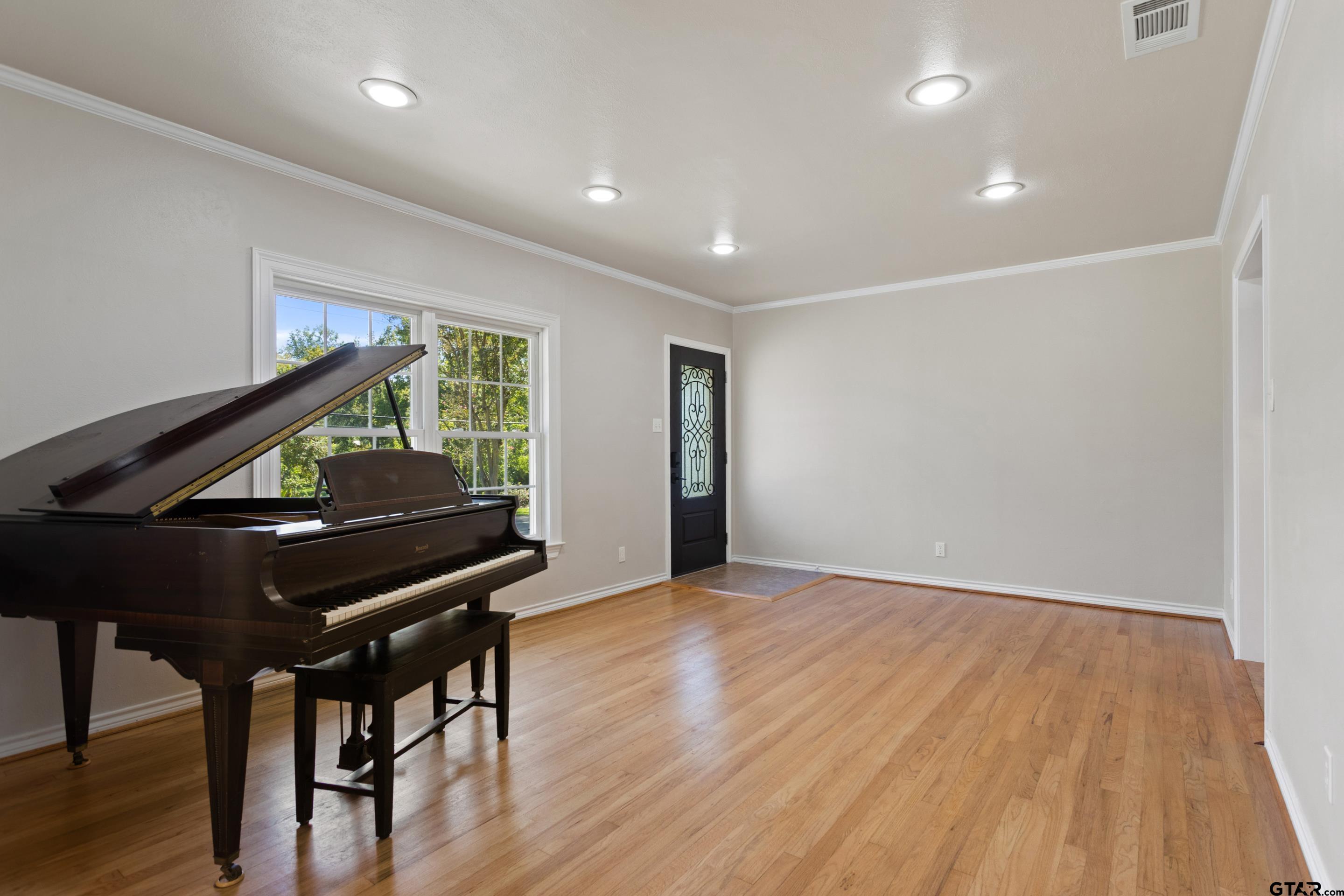 2411 Old Bullard Road Tyler, TX 75701 - Photo 3 of 42 Gallery Image 3