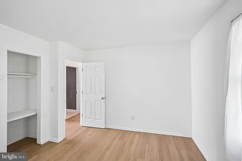 $325,000 | 122 Walker Avenue, West Berlin, NJ 08091