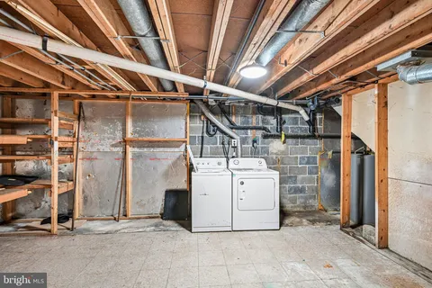 $325,000 | 122 Walker Avenue, West Berlin, NJ 08091
