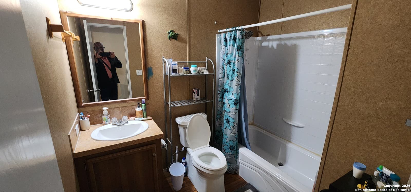 6020 Apache Moon Spring Branch, TX 78070 - Photo 13 of 22 a bathroom with a sink toilet and shower