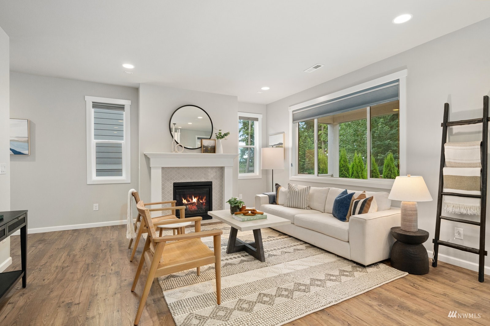 230 182nd Street Southeast Bothell, WA 98012 - Photo 4 of 39