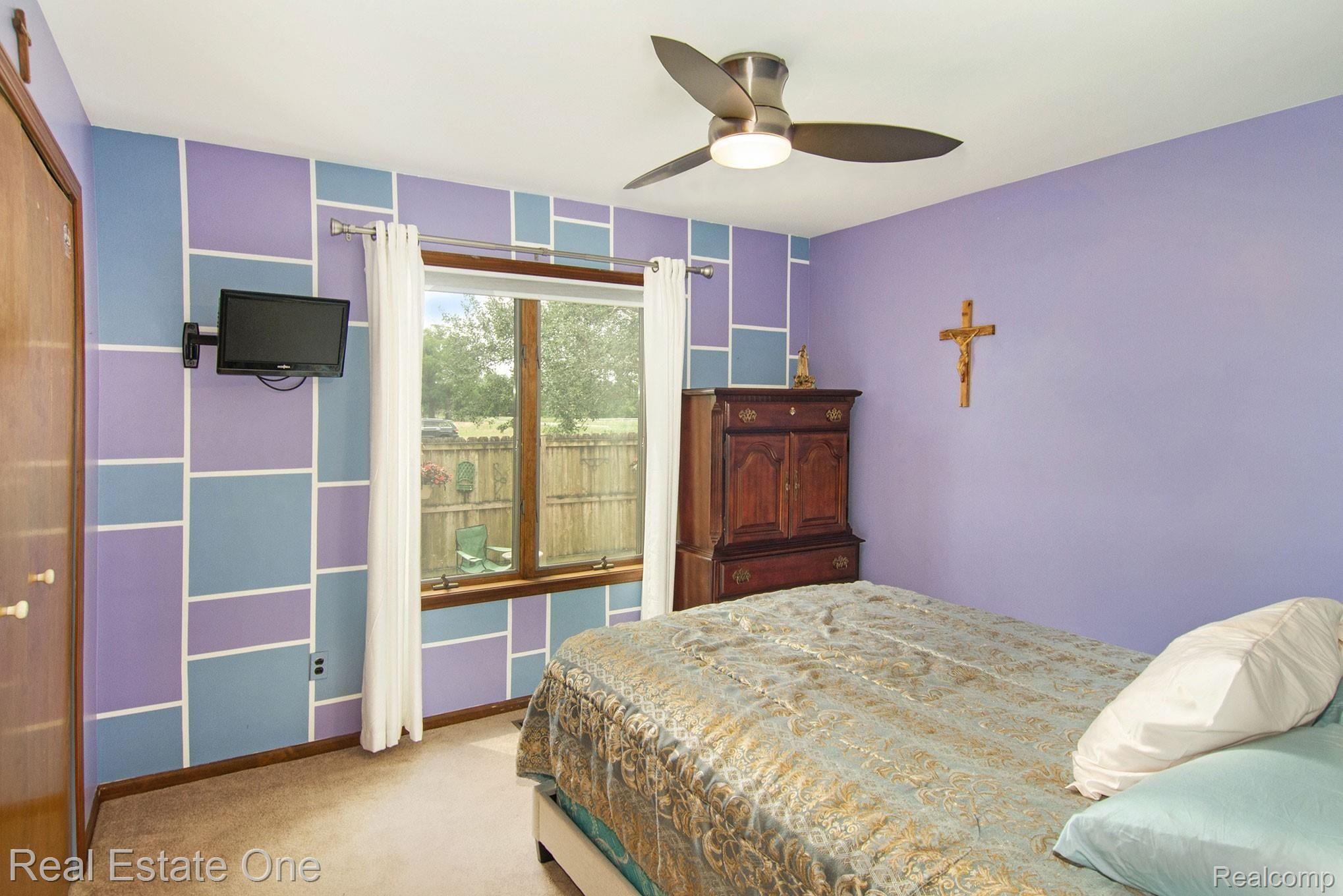 55430 Fairchild Road Macomb, MI 48042 - Photo 16 of 36 16 Bedroom.jpg