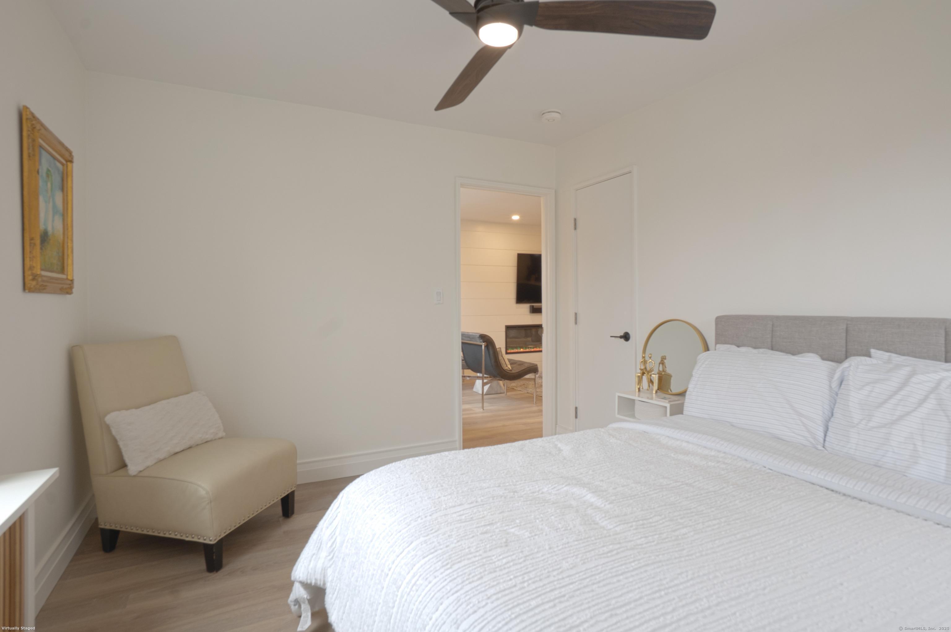 7 4th Street, Unit 4F Stamford, CT 06905 - Photo 16 of 19 Lovely guest bedroom.