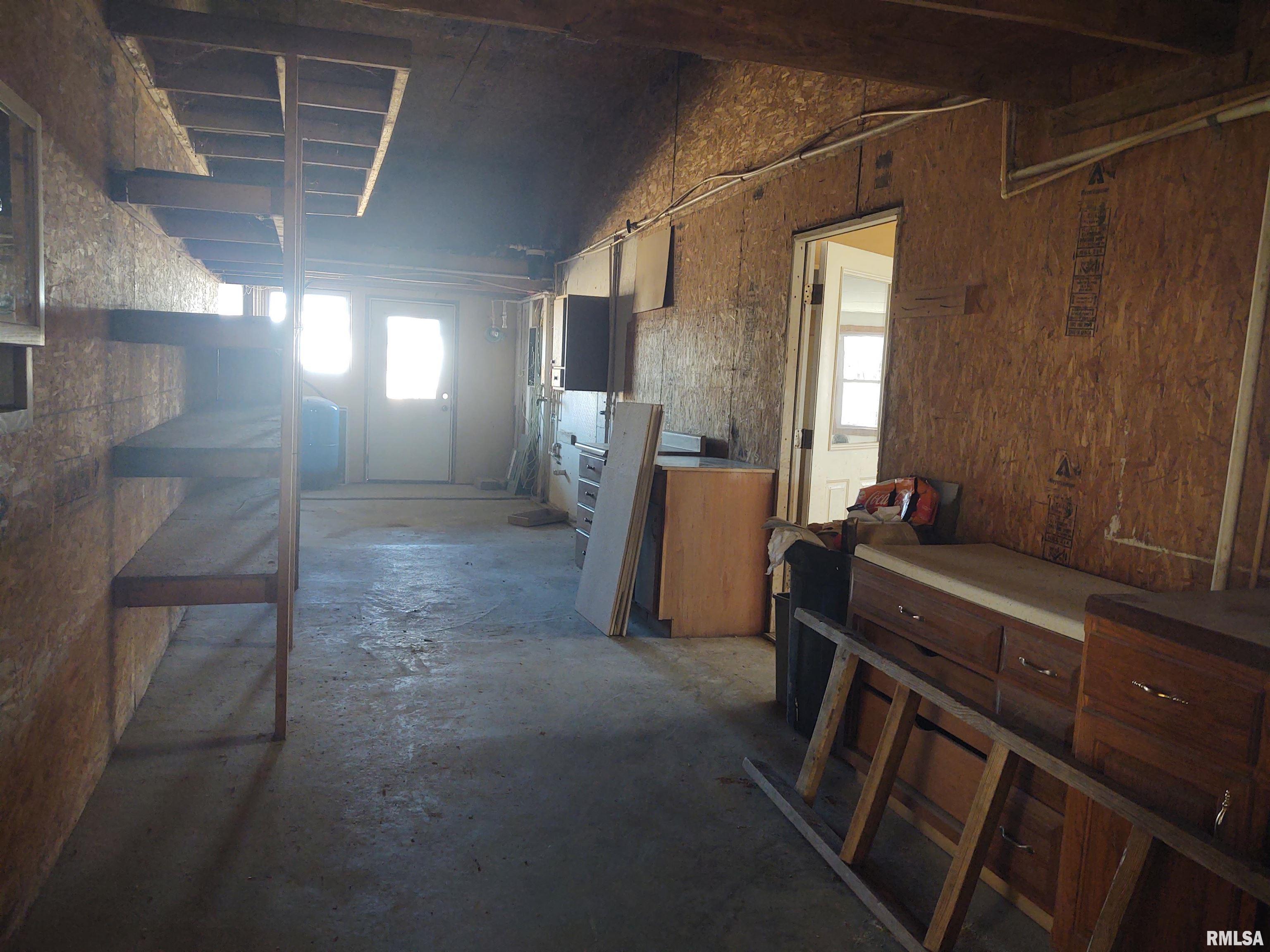 425 Pioneer Lane Vienna, IL 62995 - Photo 17 of 52