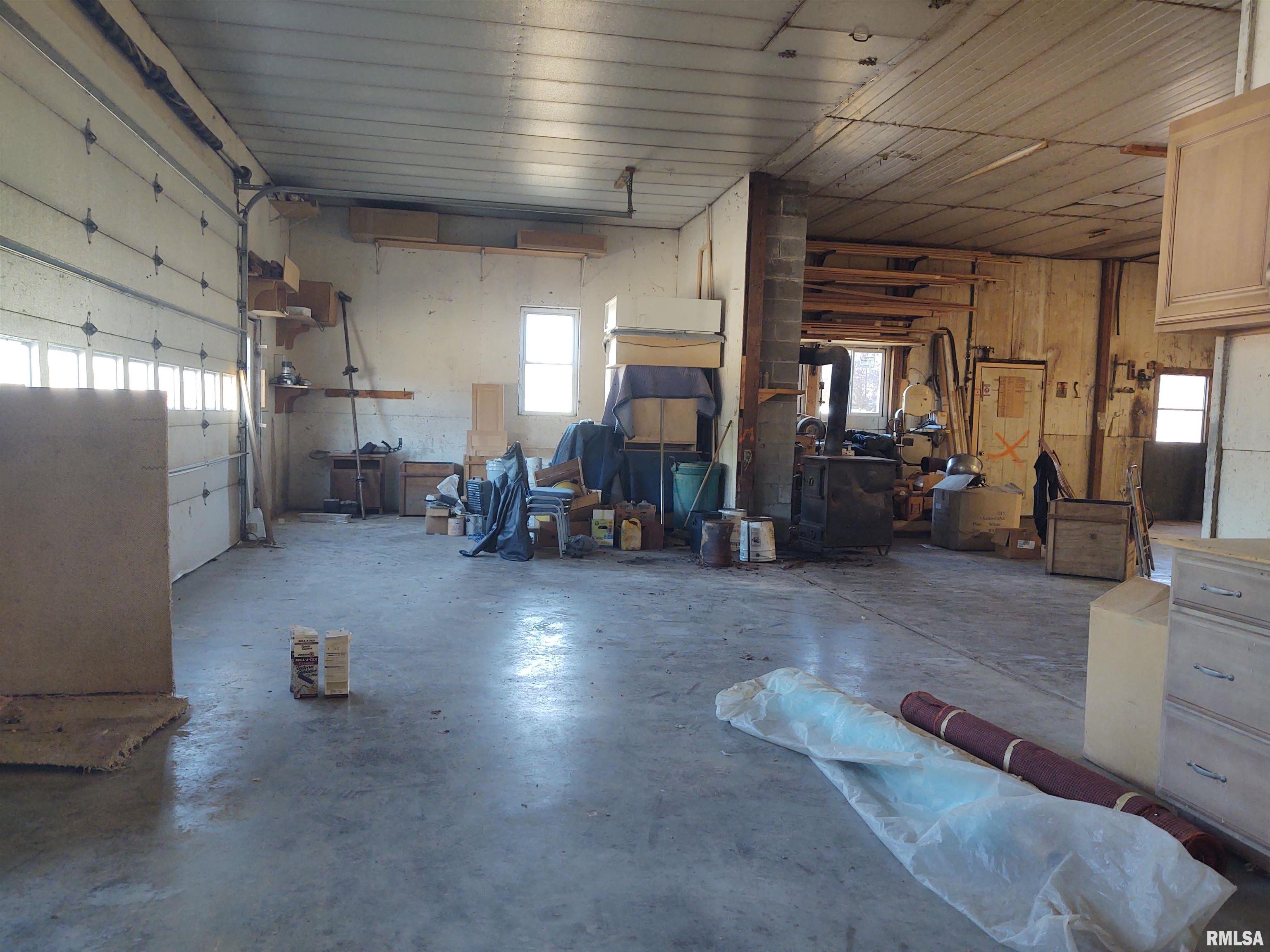 425 Pioneer Lane Vienna, IL 62995 - Photo 19 of 52