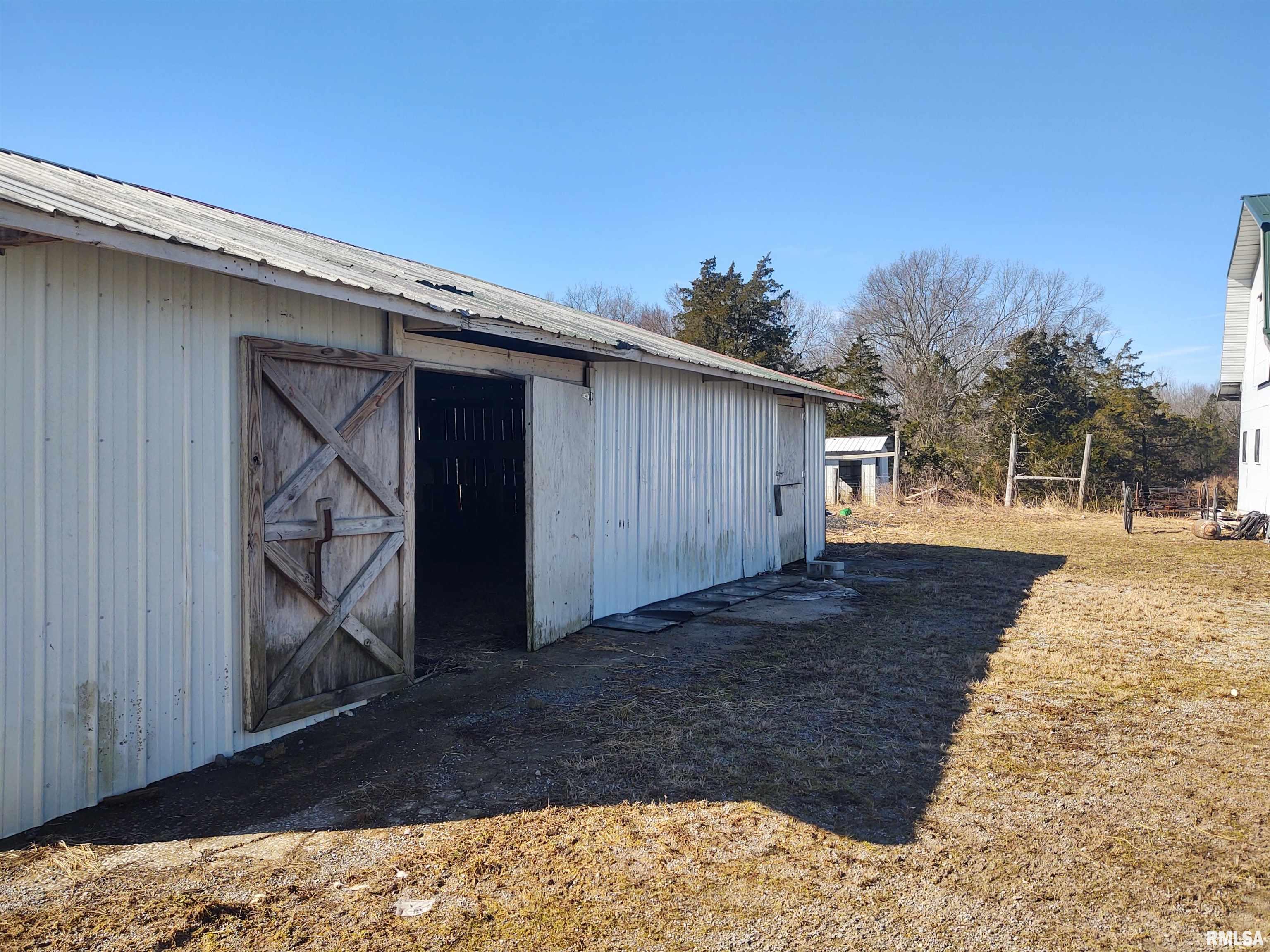 425 Pioneer Lane Vienna, IL 62995 - Photo 35 of 52