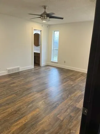 $2,800 | 1110 Redman Lane, Duncanville, TX 75137