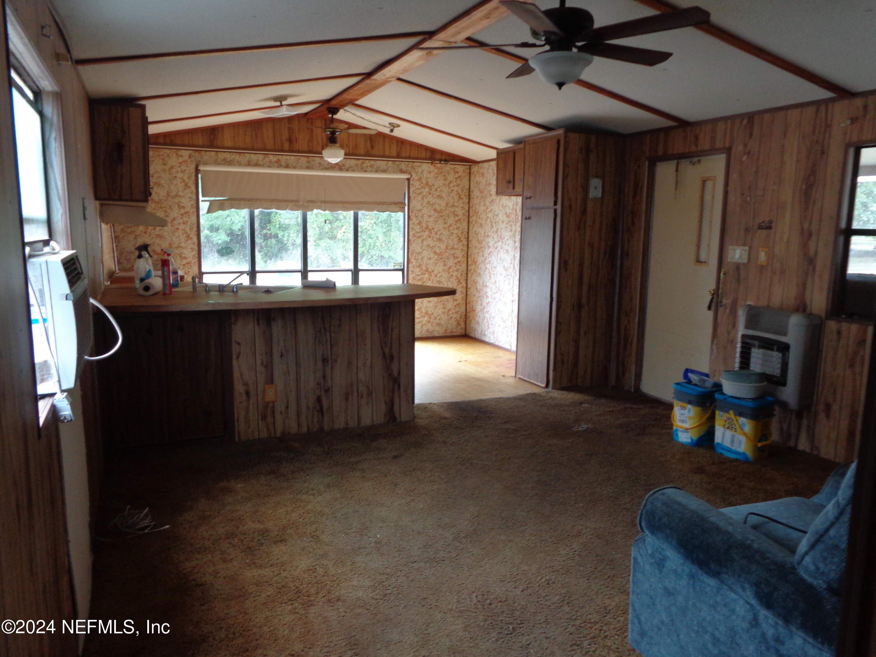 143 Sportsman Road Satsuma, FL 32189 - Photo 6 of 13 06