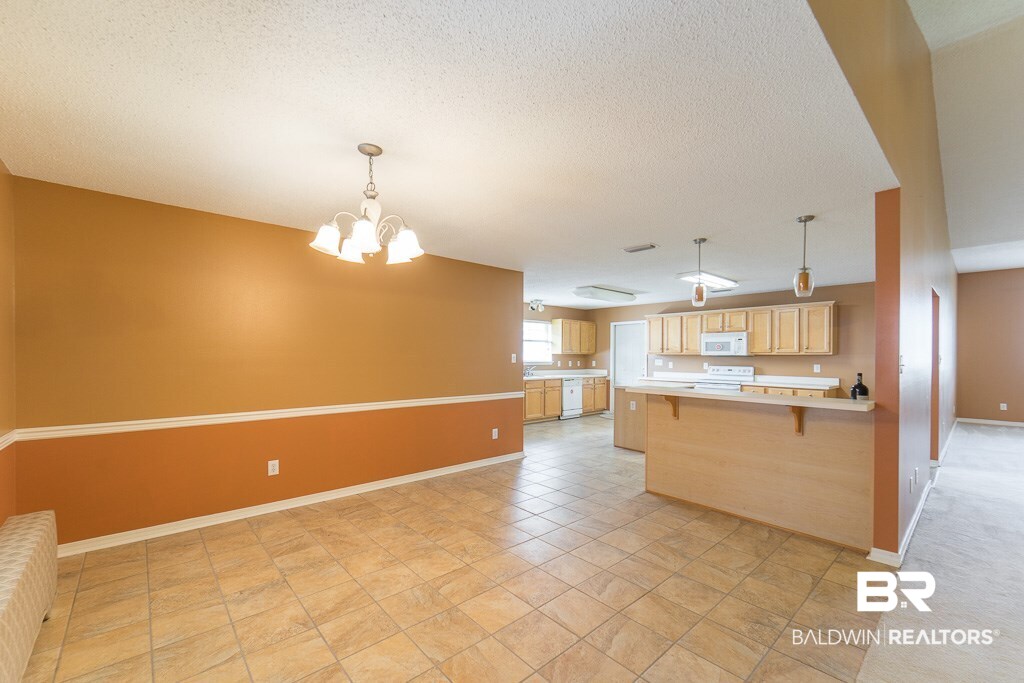 1457 Hunters Ridge Drive West Mobile, AL 36695 - Photo 4 of 23