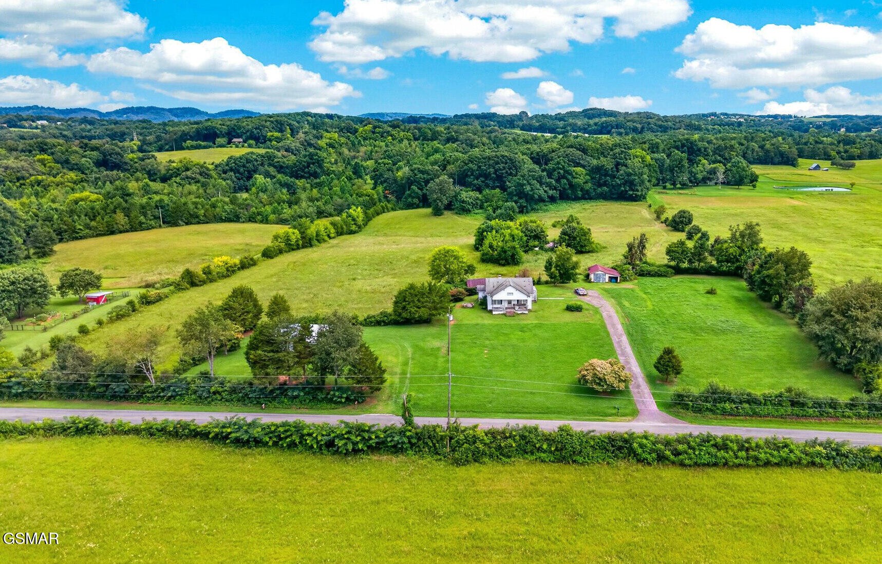452 Wells Spring Road Dandridge, TN 37725 - Photo 15 of 16 Gallery Image 15