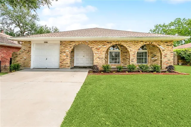 $324,000 | 4617 Jeannette Drive, Metairie, LA 70003