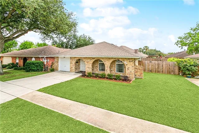 $324,000 | 4617 Jeannette Drive, Metairie, LA 70003