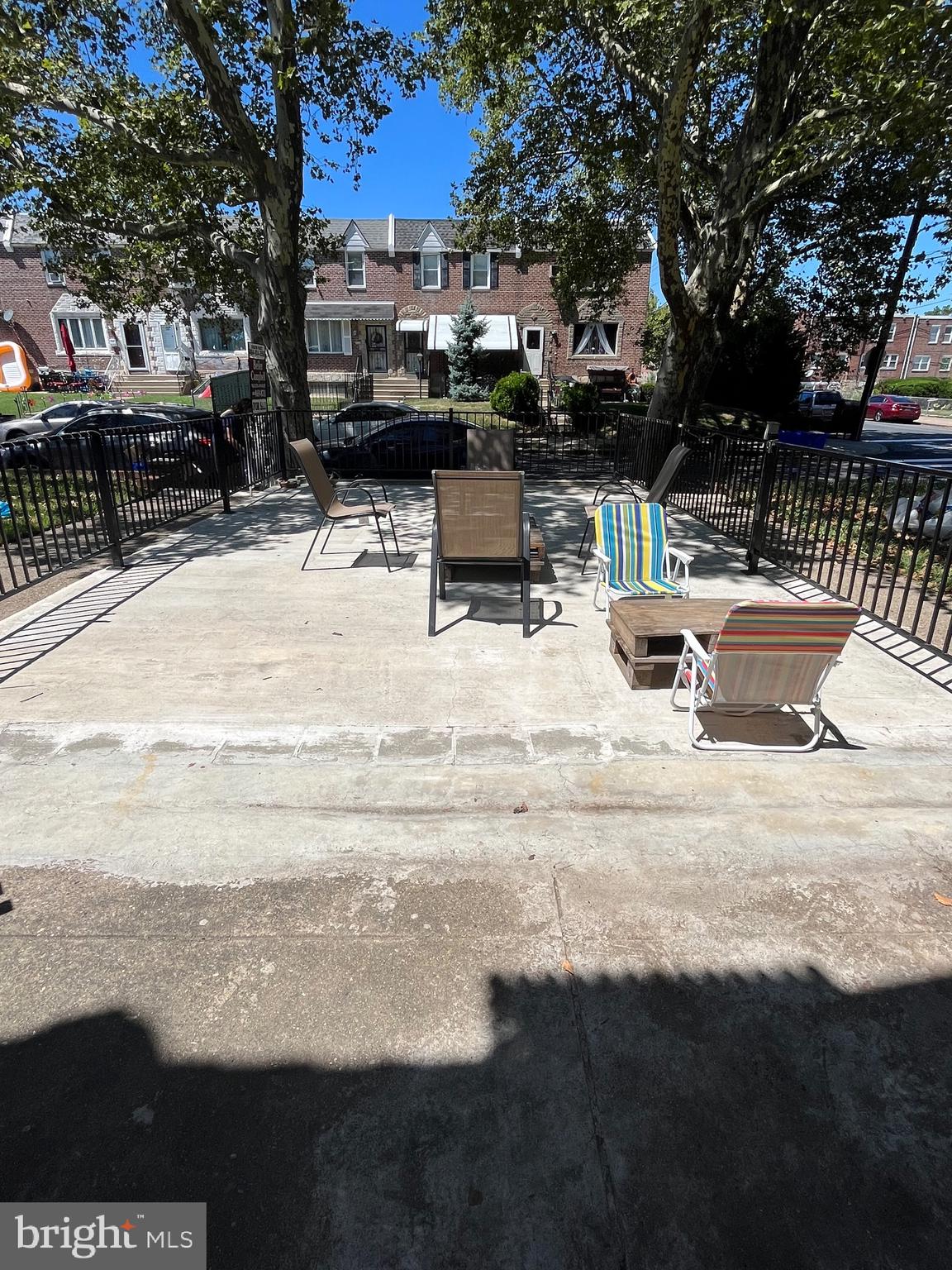 6159 Charles Street Philadelphia, PA 19135 - Photo 4 of 35 Front