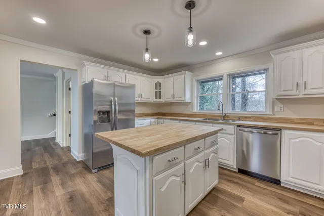 $499,000 | 2230 Dave Buck Road, Johnson City, TN 37601