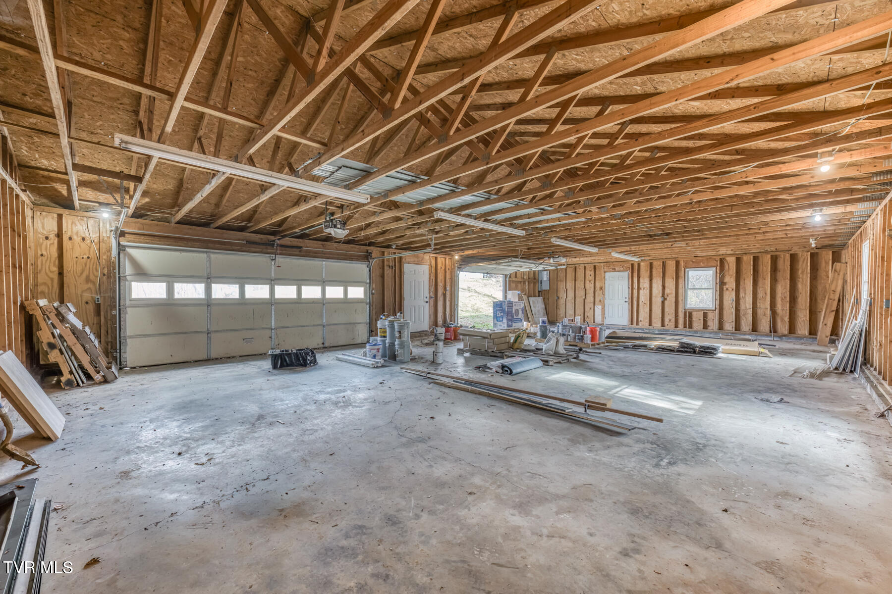 2230 Dave Buck Road Johnson City, TN 37601 - Photo 38 of 40 Detached Garage